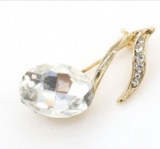 Brož ve tvaru noty osminové průhledná