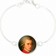 Náramek na ruku s medailonem Wolfganga Amadea Mozarta