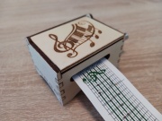 Hrací strojek pro vlastní melodie - dřevěná krabička