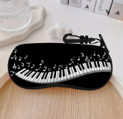 Textilní pouzdro na brýle s potiskem klaviatura a noty