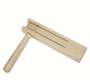 Dřevěná řehtačka se silným pronikavým zvukem