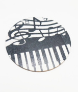 Dřevěný podtácek s klavírním uměleckým designem 6