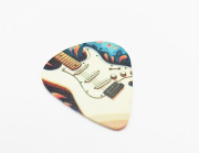 Barevné trsátko na kytaru 3