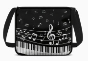 Velká taška přes rameno s hudebním potiskem