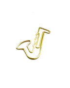 Zlatá kancelářská spona ve tvaru saxofonu