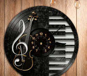 Nástěnný hodiny pro hráče na housle
